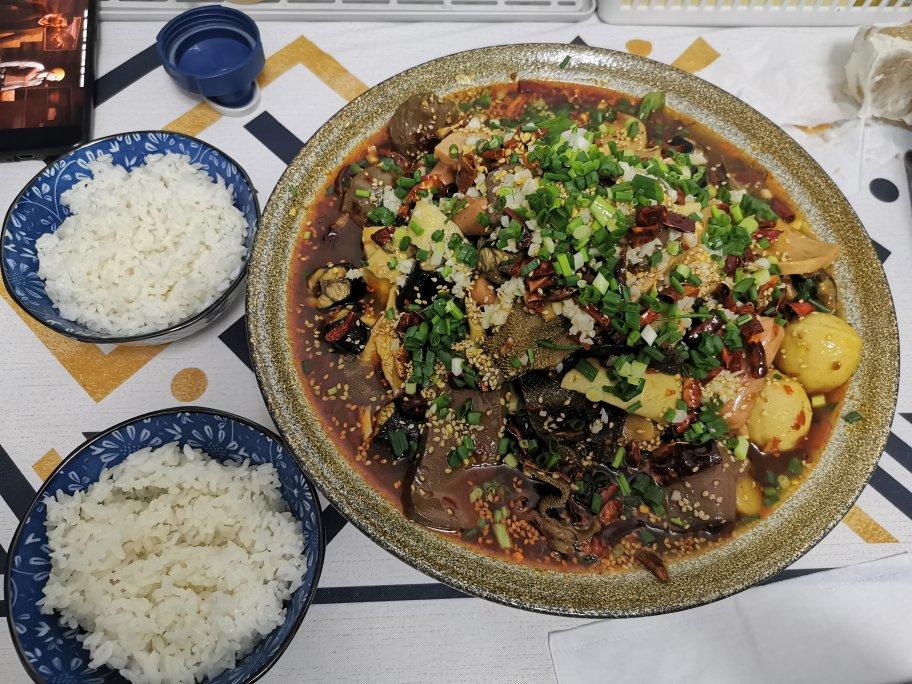 厨师长教你：“毛血旺”的家常做法，味道很棒先收藏起来