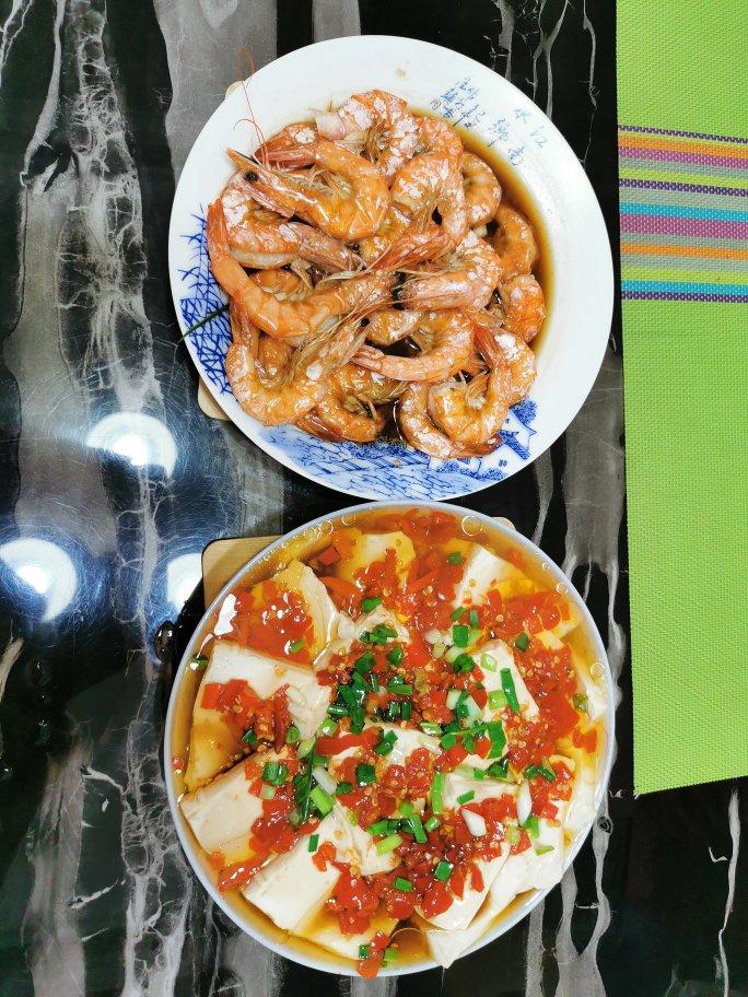 剁椒豉油蒸豆腐