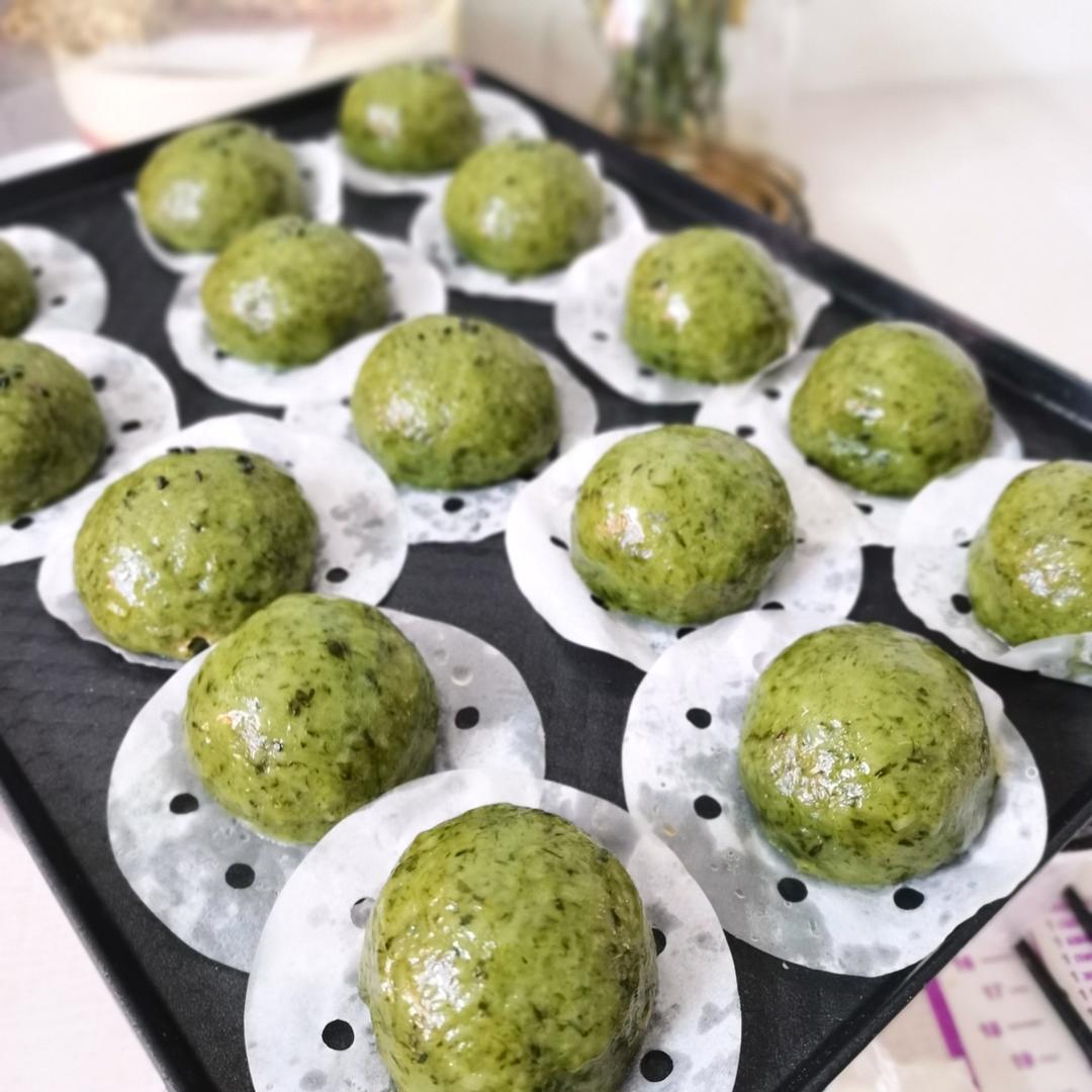 网红青团～～咸蛋黄肉松青团