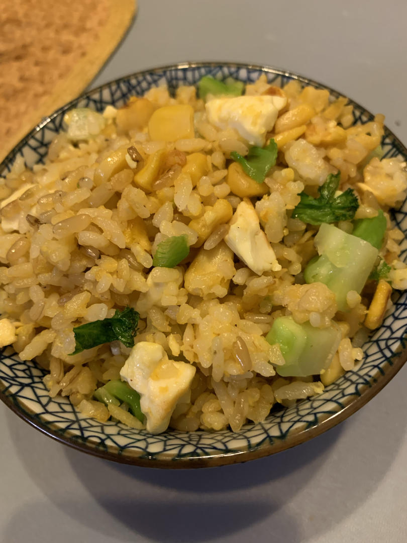 可以吃光光的咸蛋黄炒饭