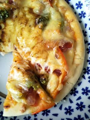 腊肠蔬菜披萨的做法 步骤8