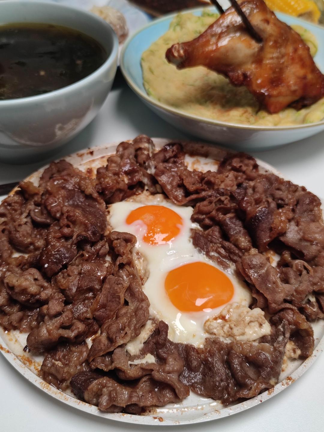 日式🍳肥牛窝蛋盖饭