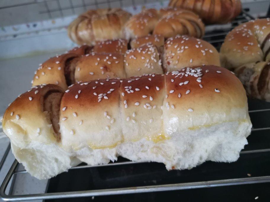 巧克力豆沙面包卷