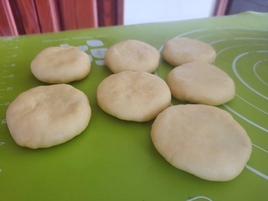 松软香甜的乳山喜饼