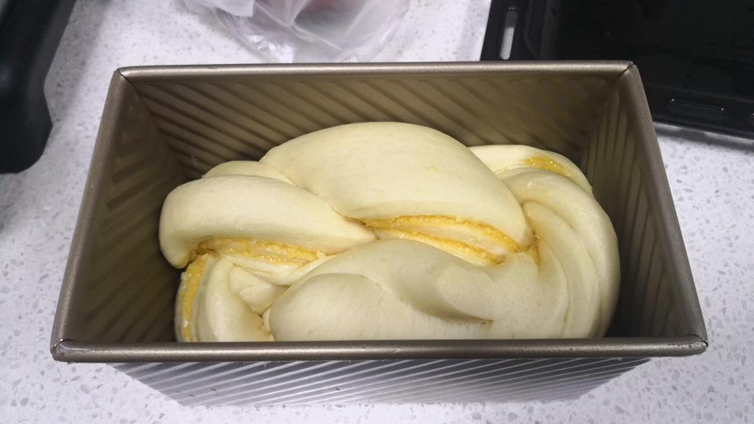 椰蓉吐司面包 Coconut Loaf