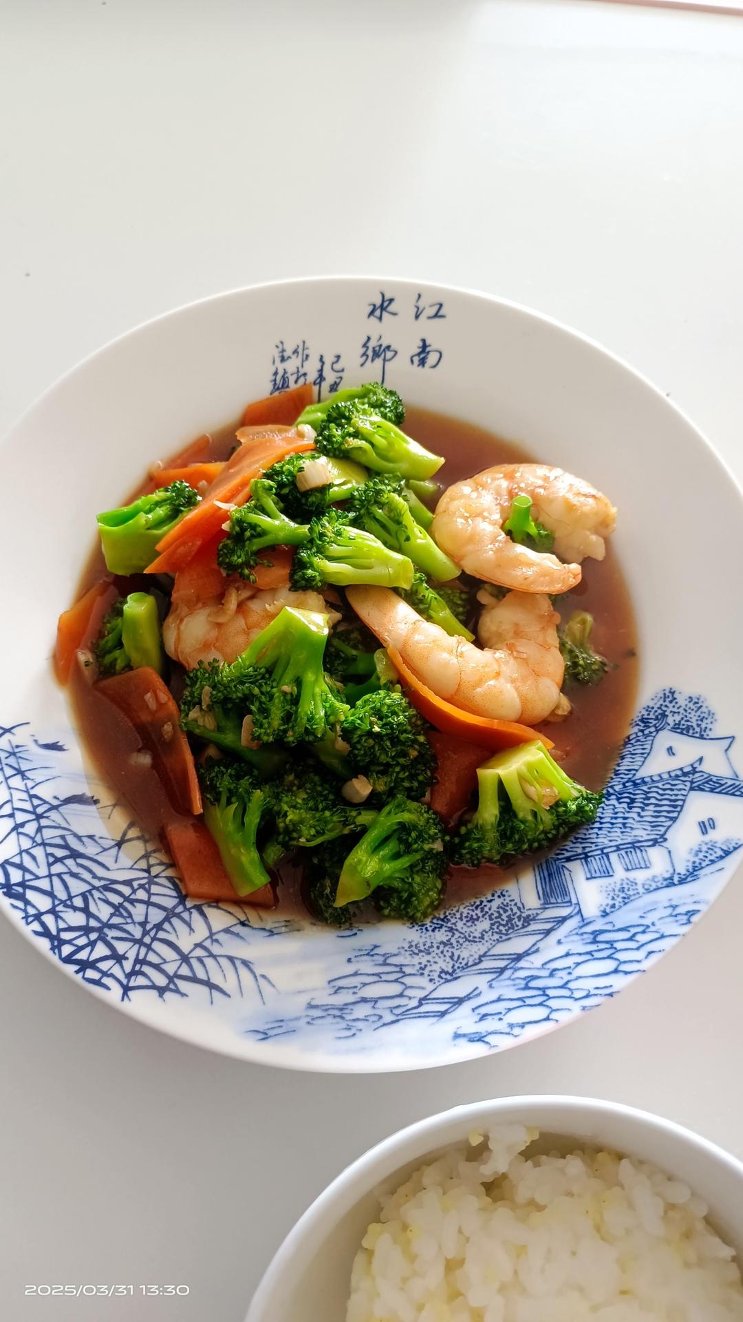 减肥去脂的西兰花炒虾仁