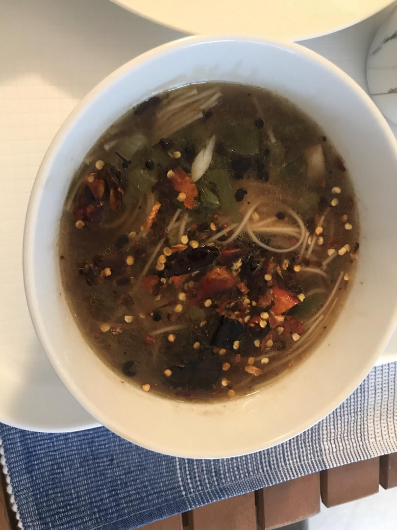 夏日凉面，简单快手凉面，特别香（小高姐 的魔法调料 凉面）