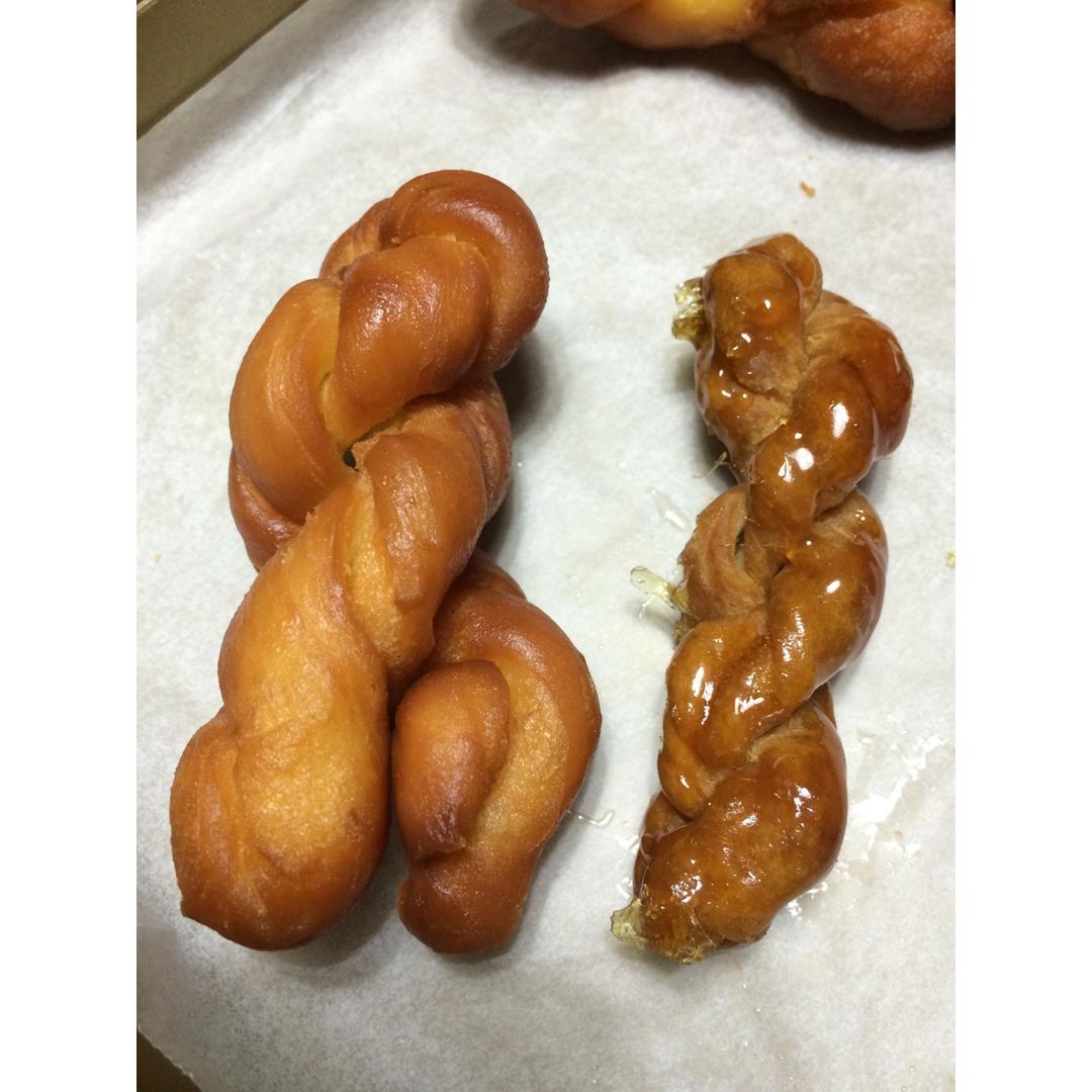 焦糖拔丝香酥麻花
