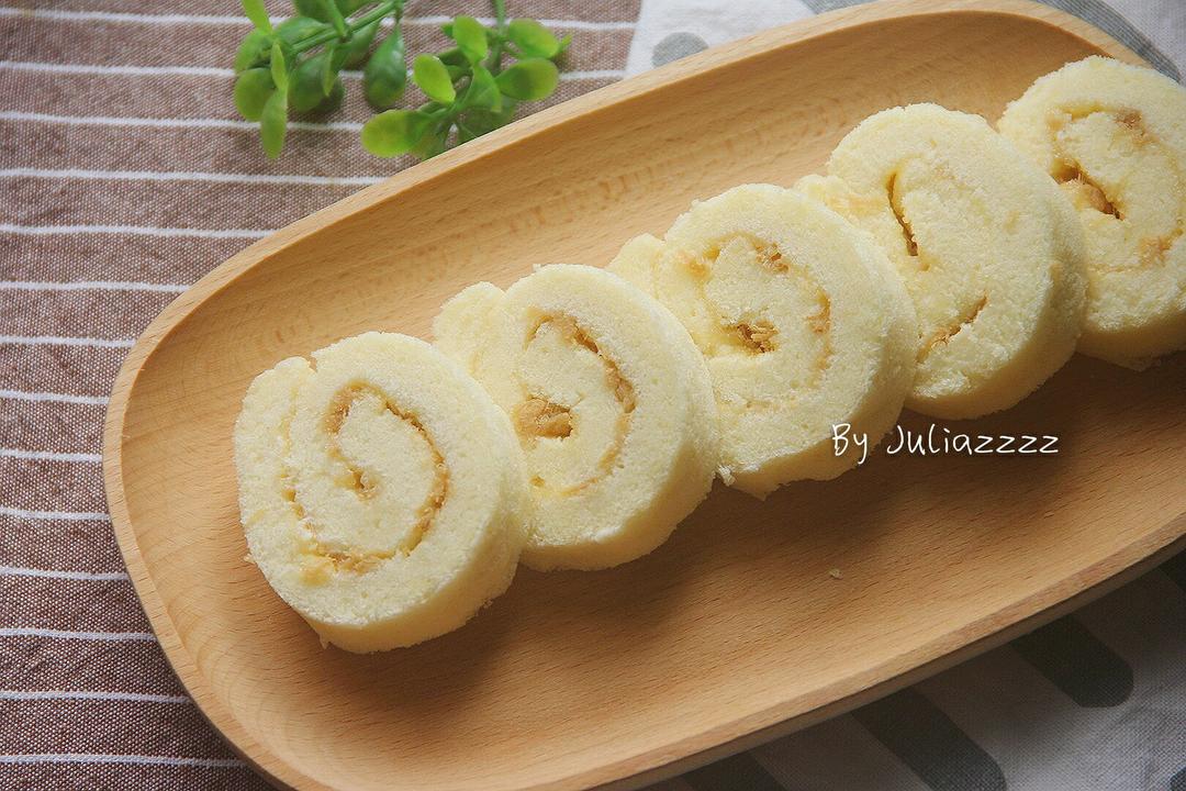 肉松戚风蛋糕卷