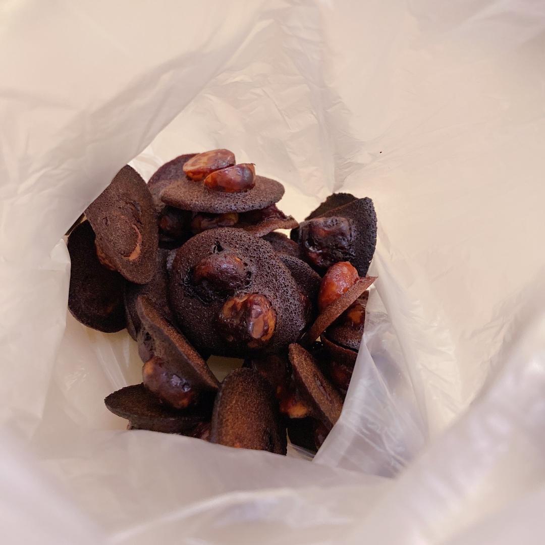 网红夏威夷果仁巧克力脆脆~香港珍妮聪明小熊夏威夷果仁巧克力脆脆