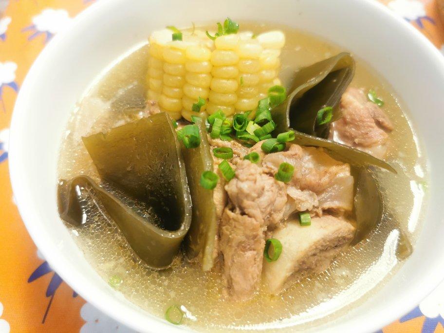 海带排骨肉汤
每日一汤养生