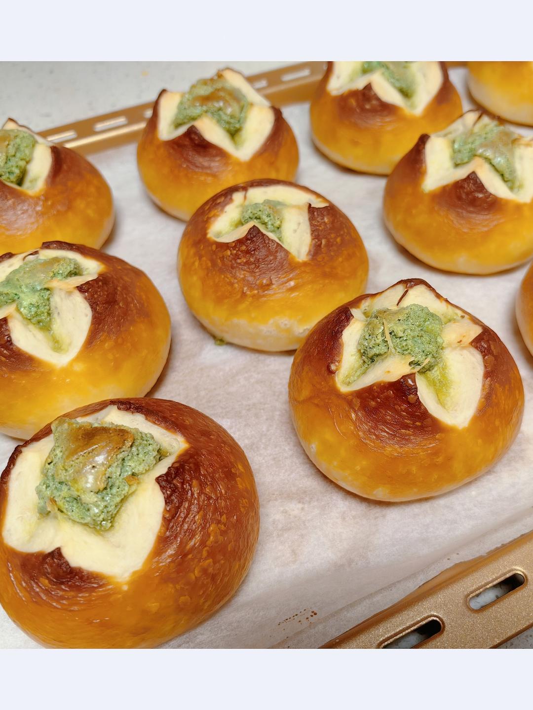 原味（抹茶）2款奶酥馅德式碱水面包｜一次搞定两种口味｜高颜值｜快手｜免手套膜｜免发酵