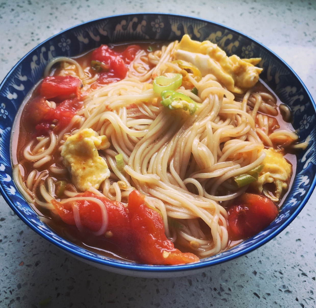 cathy9259x做的西红柿鸡蛋面