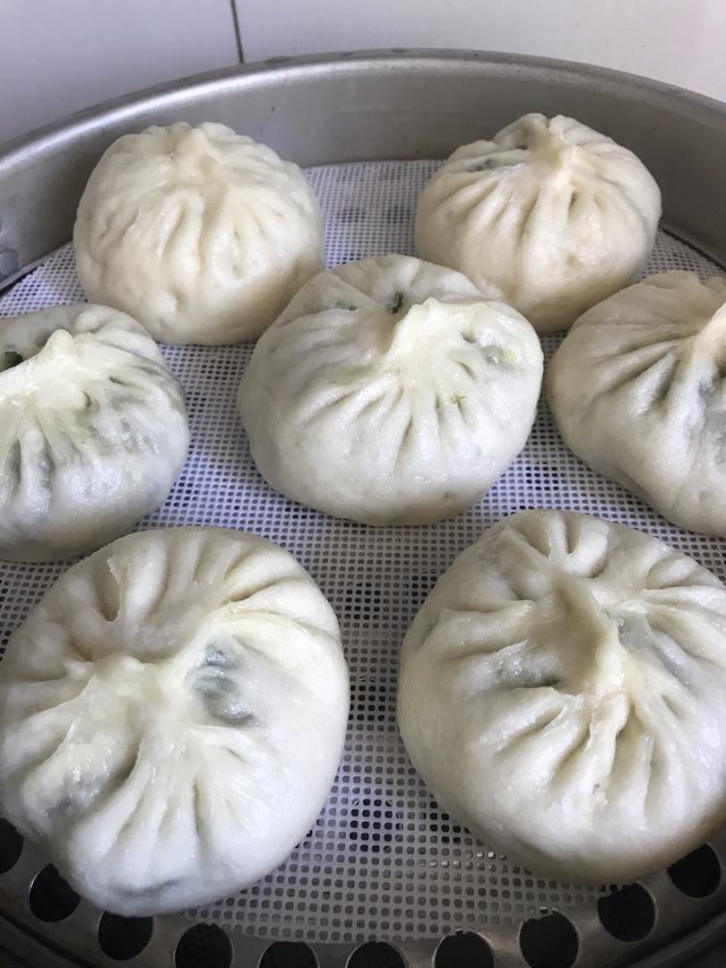 中福玫瑰123做的韭菜鸡蛋素馅大包子