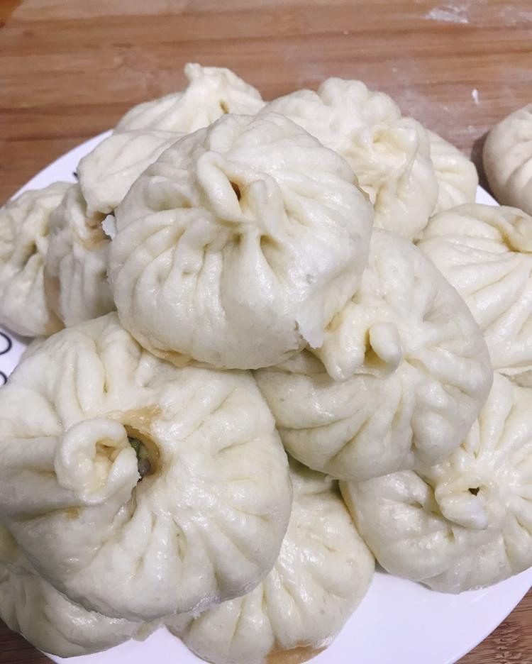 鲜肉包子