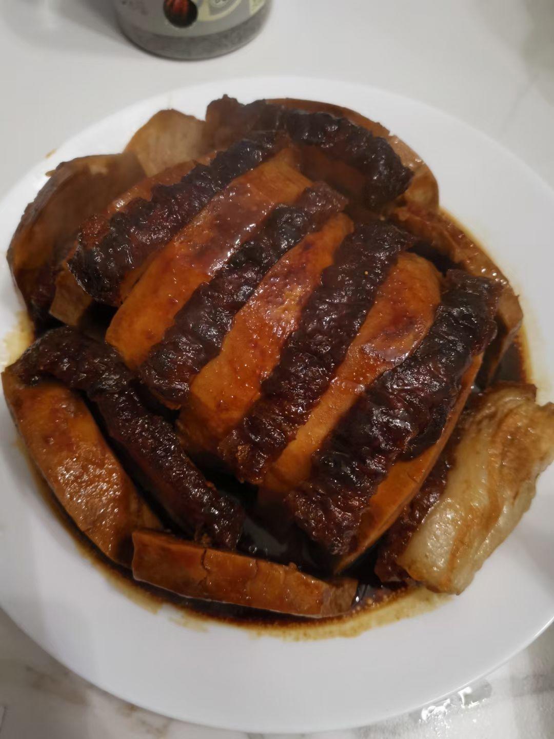 荔浦芋头扣肉的做法