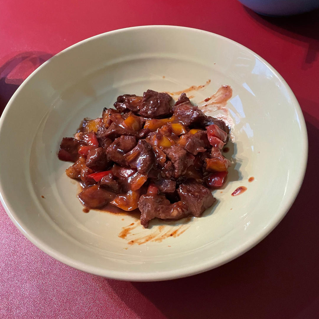 彩椒牛肉粒