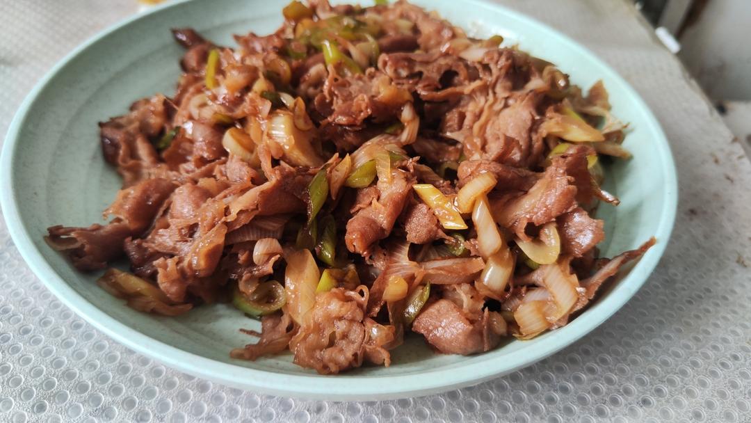 下饭神器🙋大葱羊肉卷