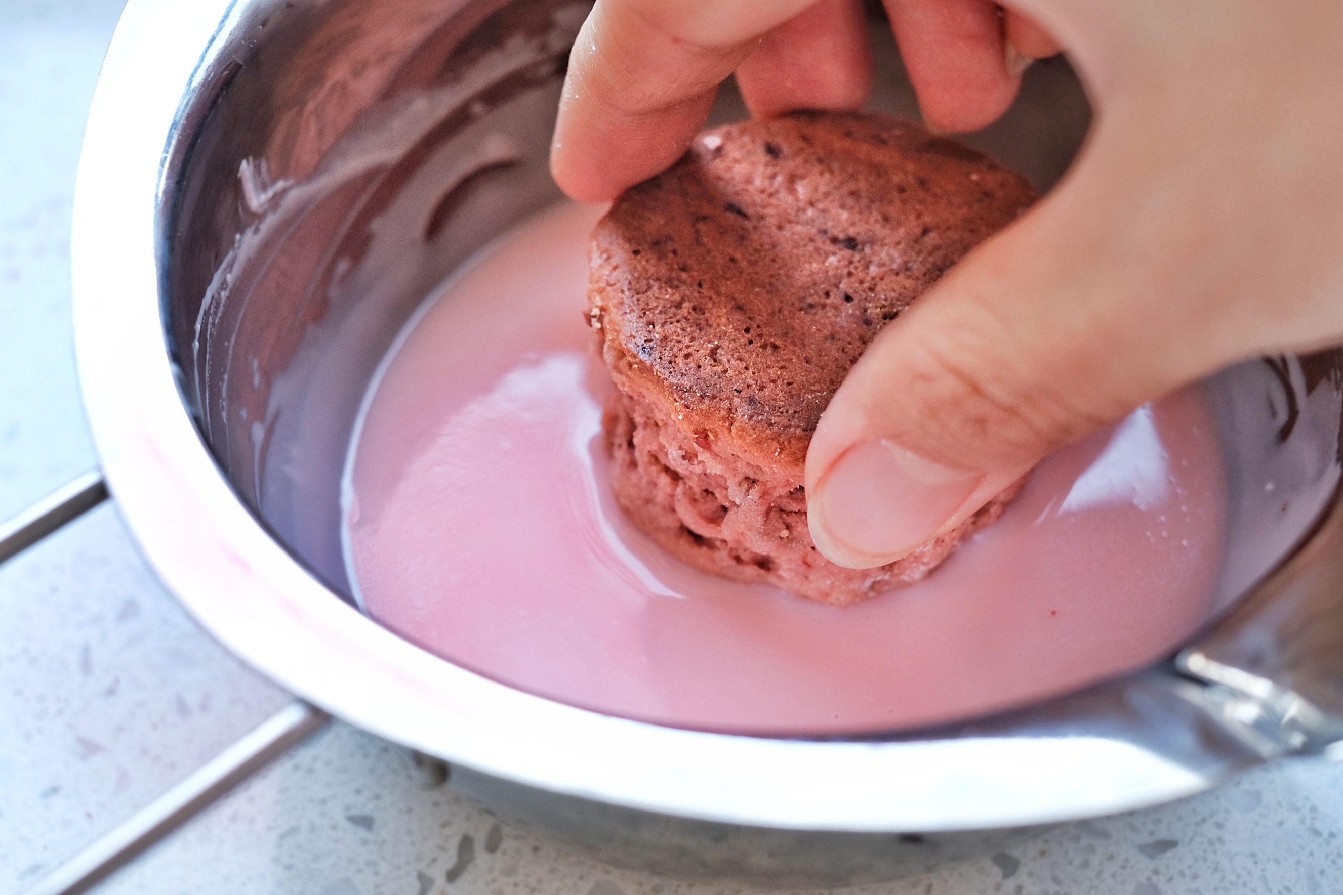 奶油草莓脏脏司康【5分钟进烤箱快手版】的做法 步骤15
