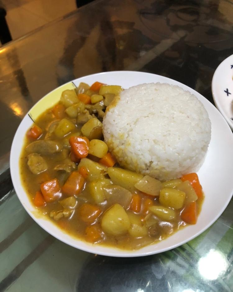 咖喱鸡肉饭