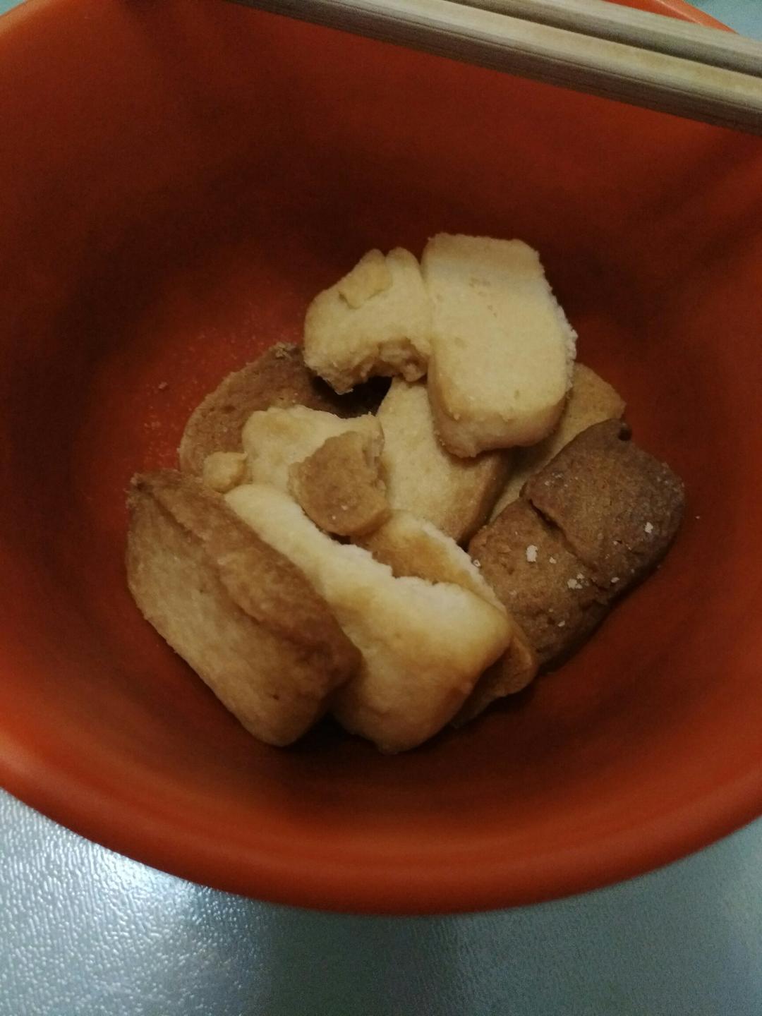 极简风炼奶小饼干