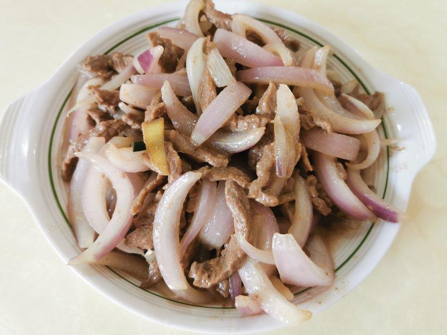 洋葱牛肉丝