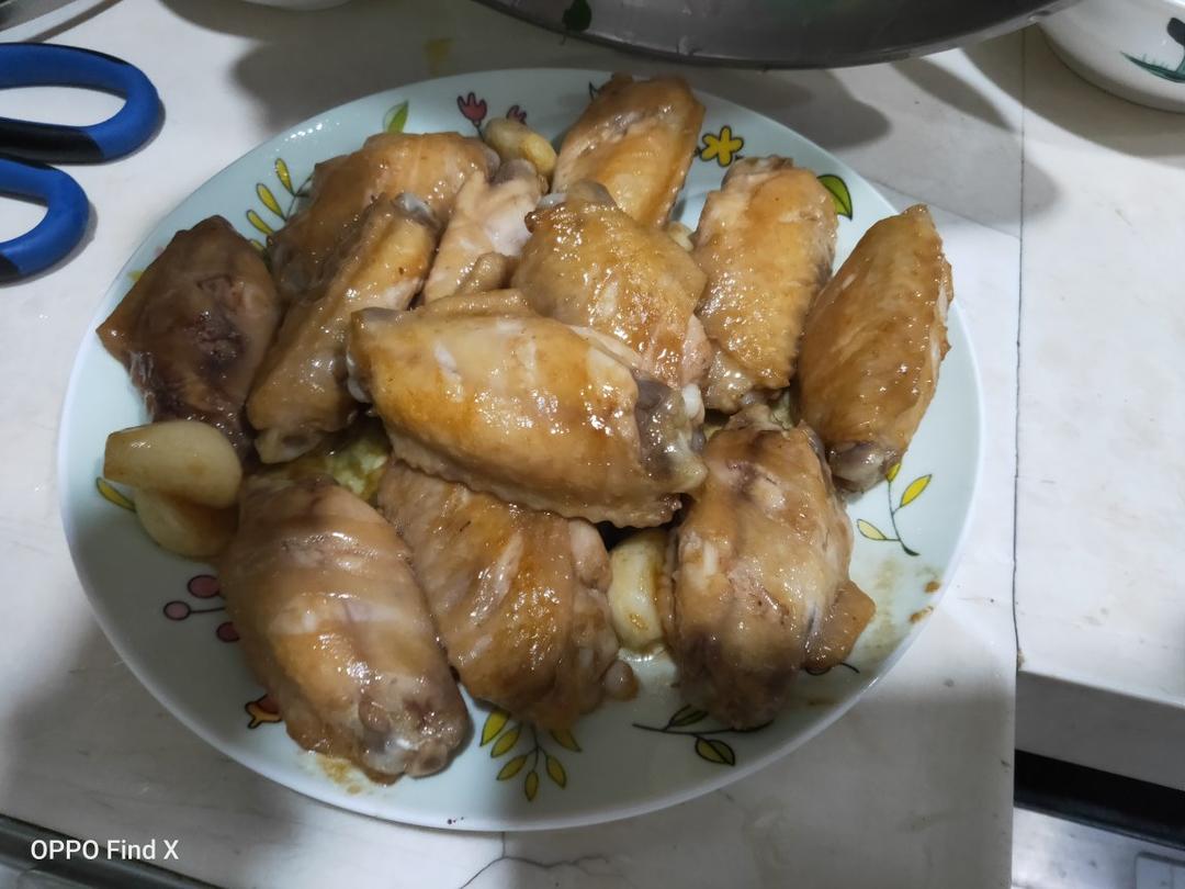 蒜香蚝油鸡翅中