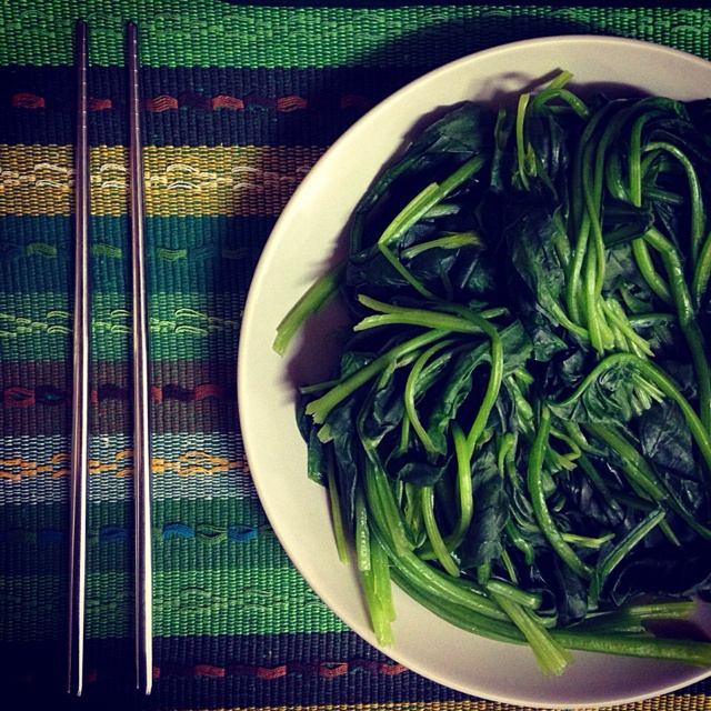 凉拌菠菜