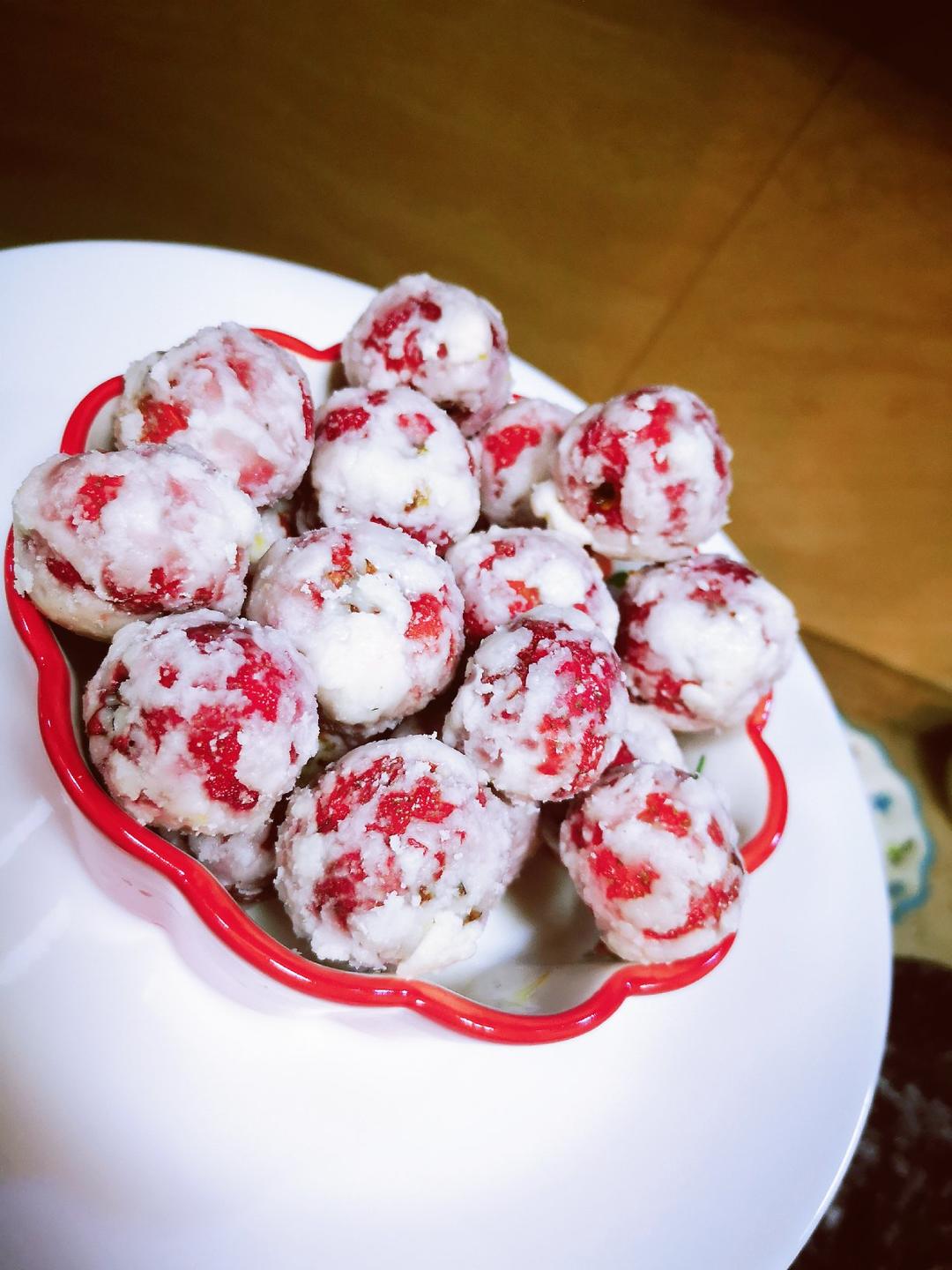 雪的梦幻ice做的山楂糖雪球我愿意为你下厨