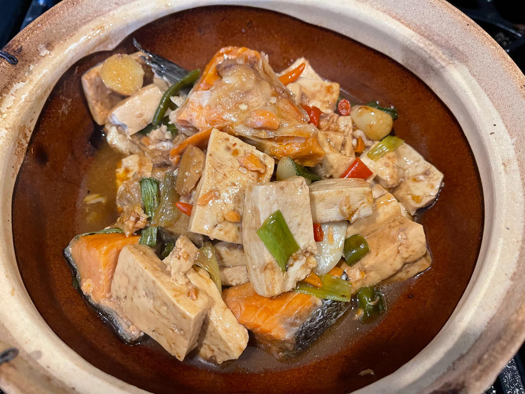鱼头豆腐煲