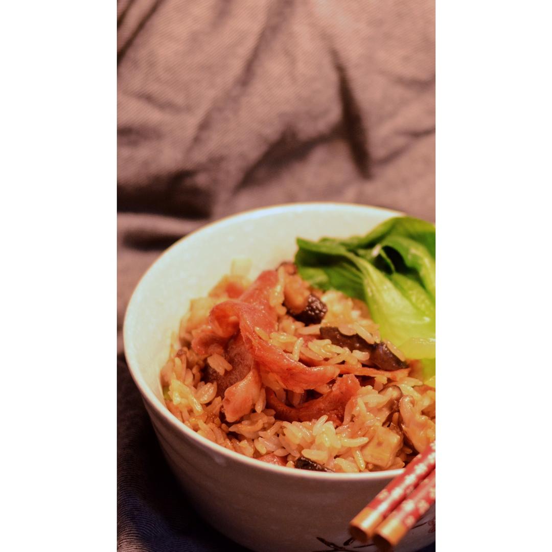 香肠煲仔饭