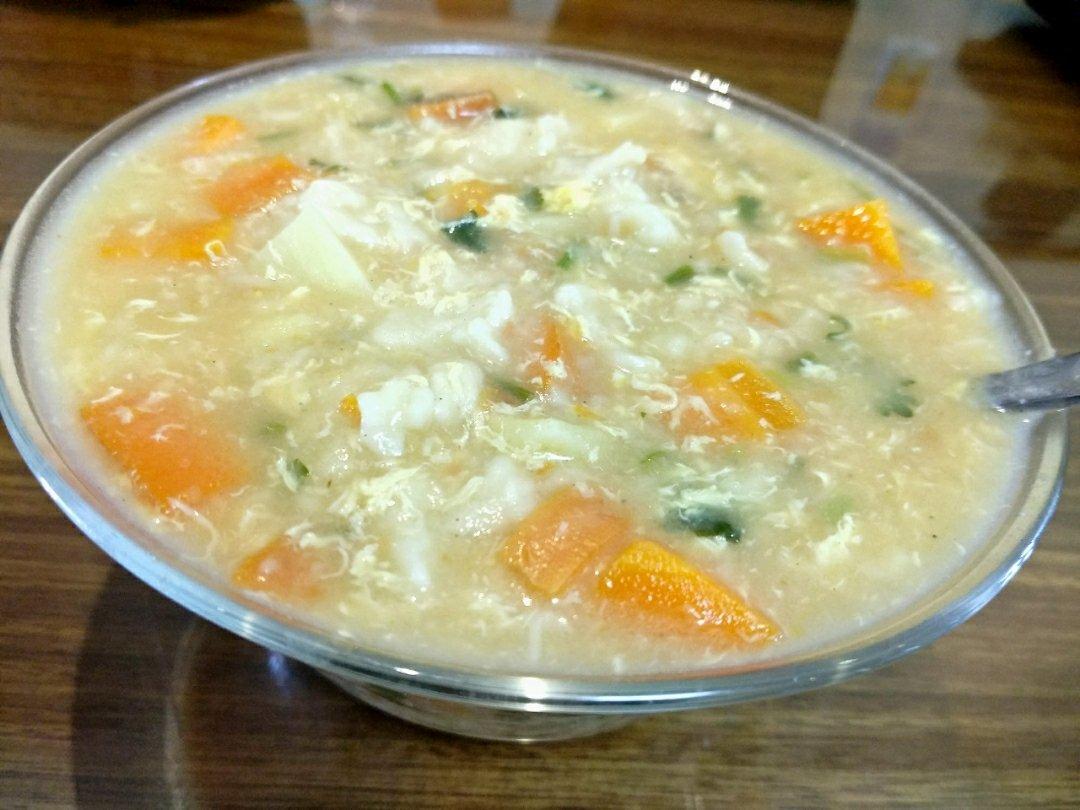 简单早餐-疙瘩汤