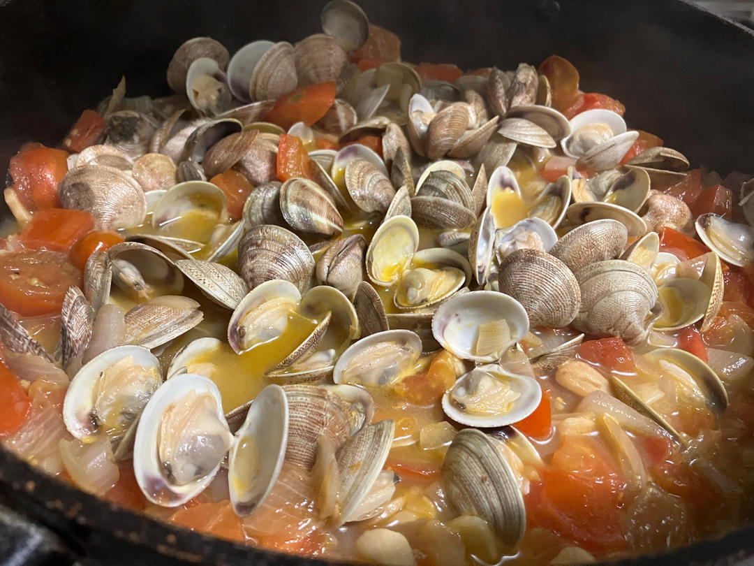 番茄蛤蜊小乌贼浓汤