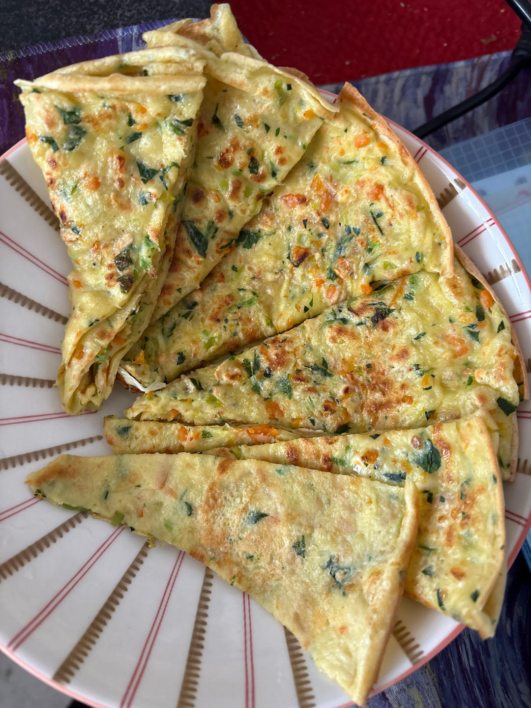 不粘粉，不揉面，5分钟就能搞定的鸡蛋饼