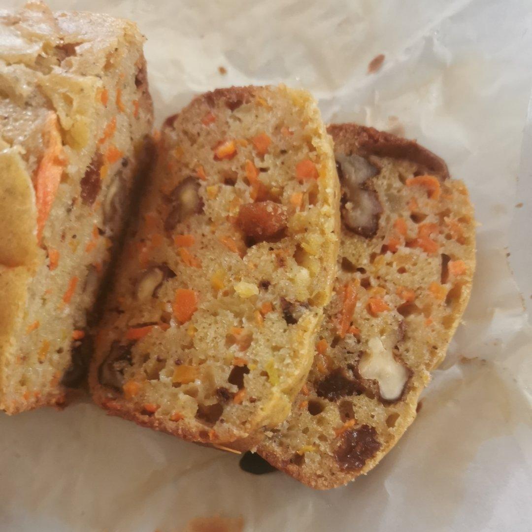 只需搅拌的胡萝卜蛋糕