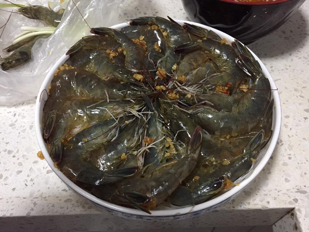 蒜蓉虾🍤的做法 步骤4