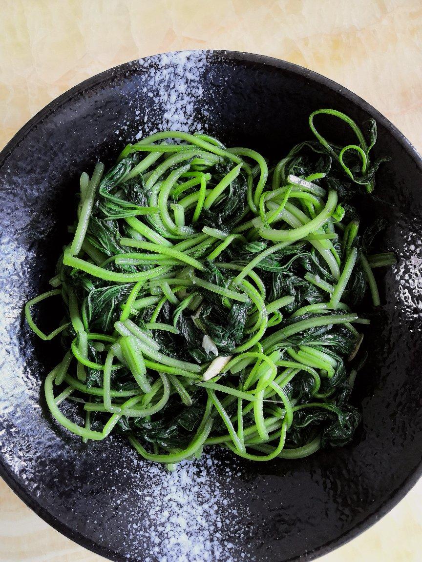 炒番薯叶（新手做出大排档的味道）