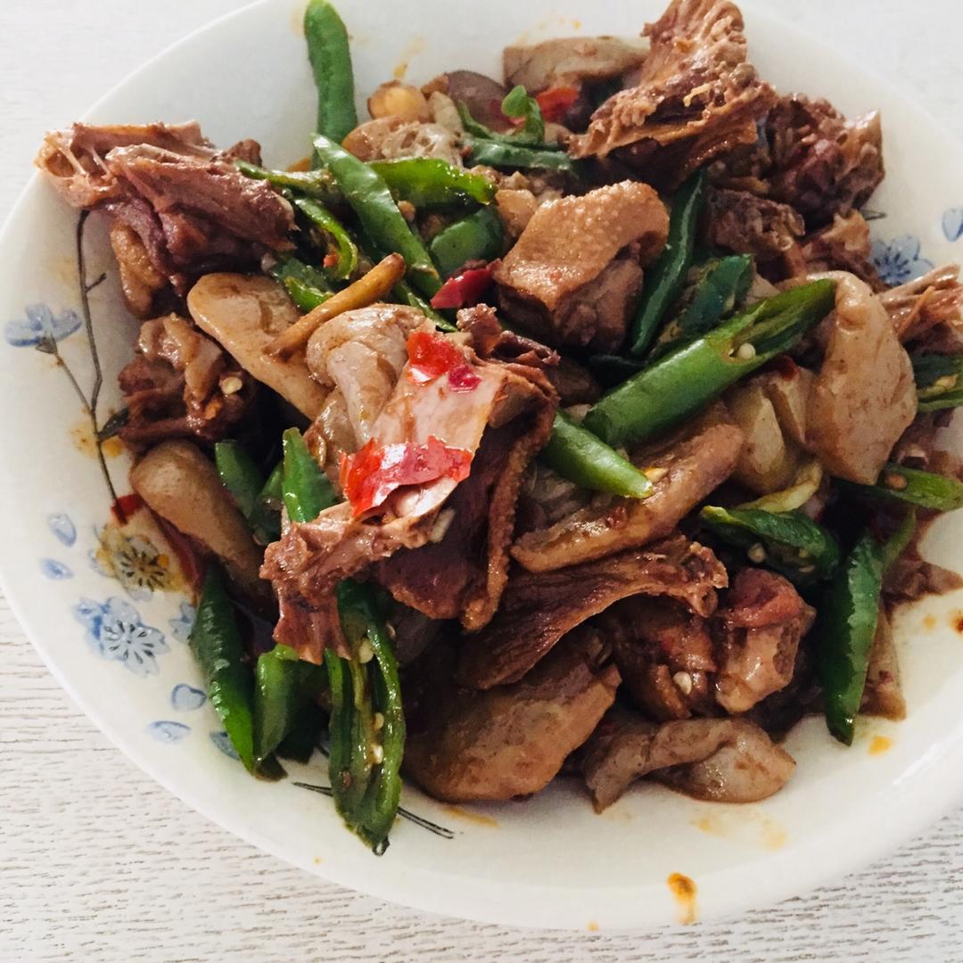 魔芋烧鸭子