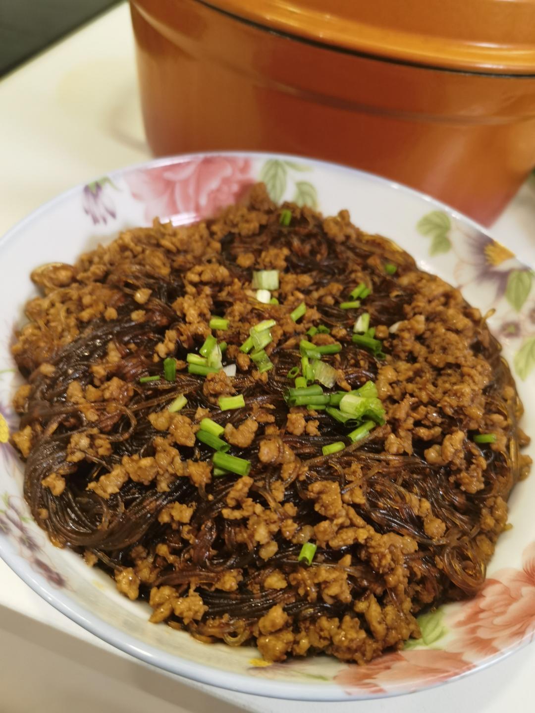 肉末粉丝煲（蚂蚁上树，干捞粉丝煲）