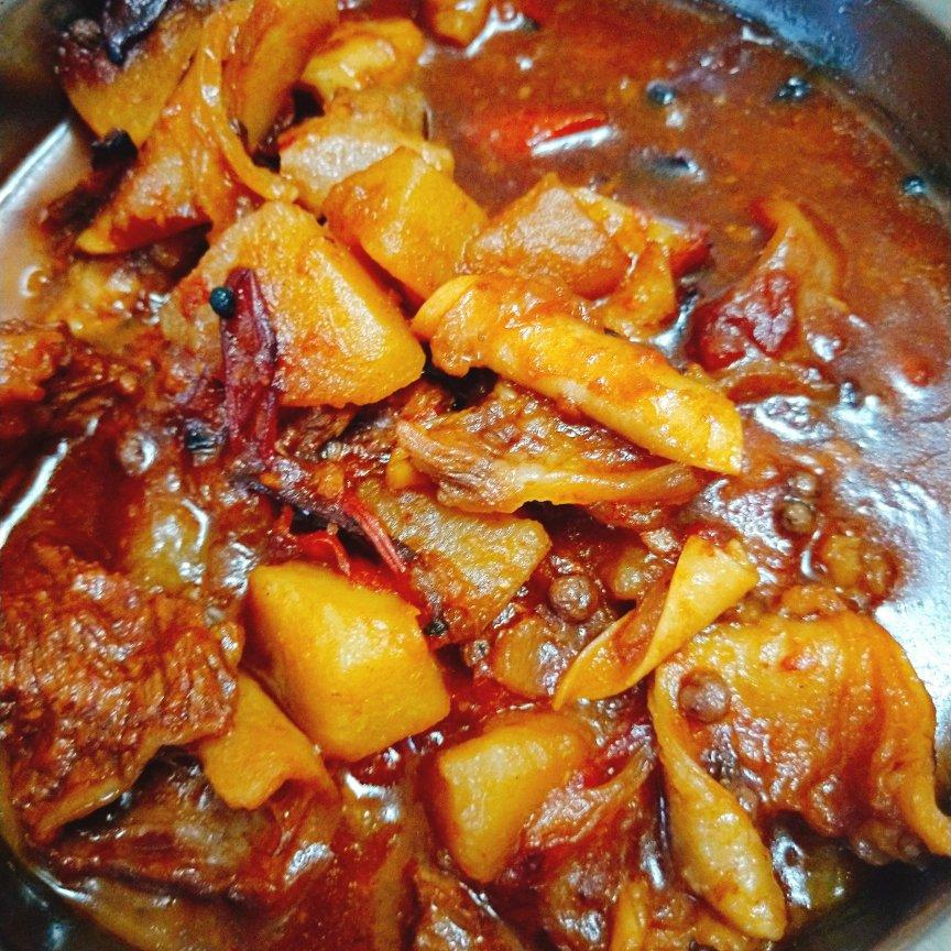 炖牛肉