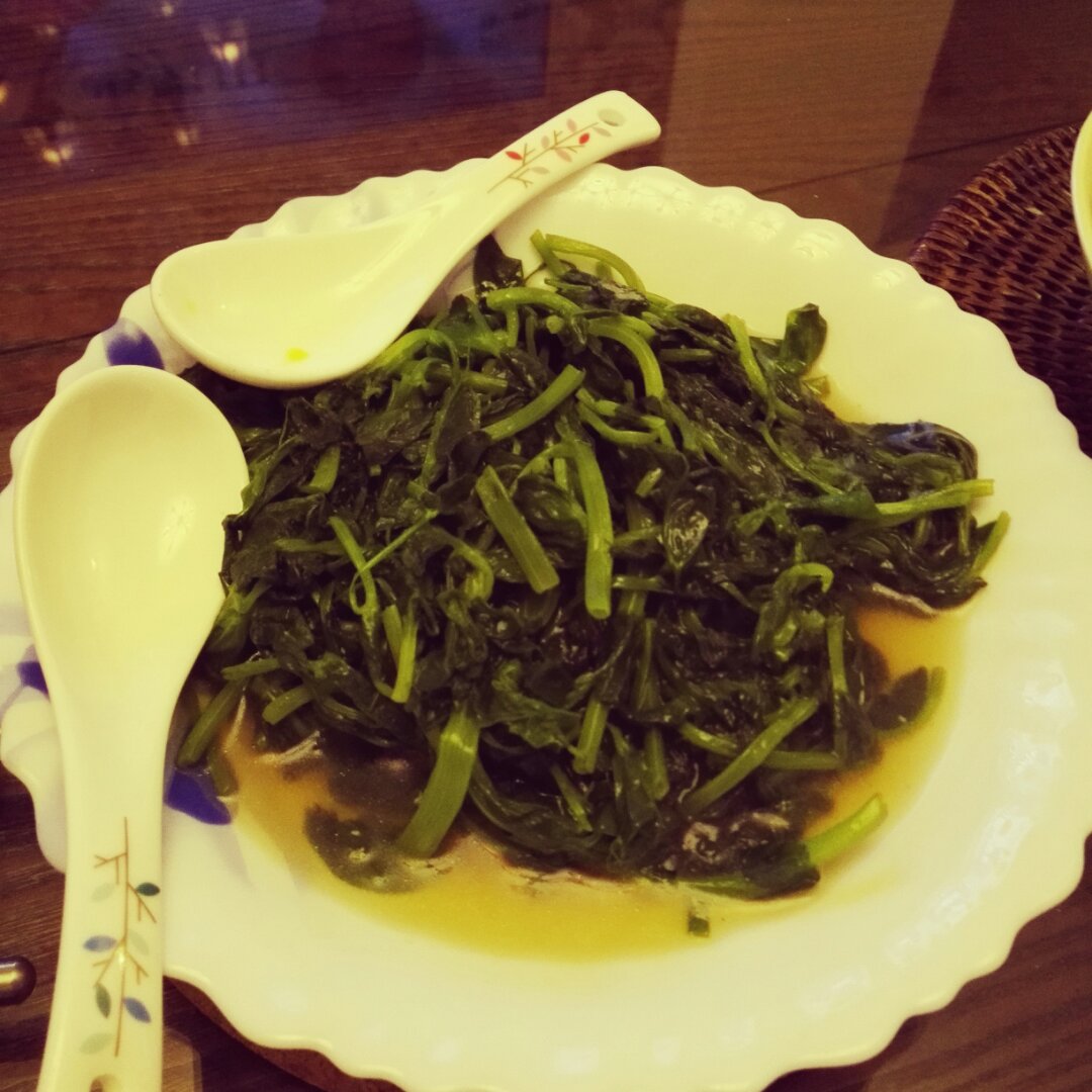 清炒豆苗