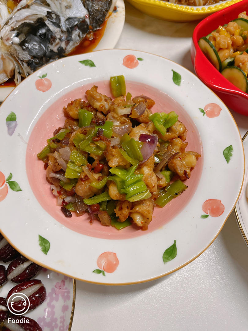 孜然爆炒掌中宝(鸡脆骨)