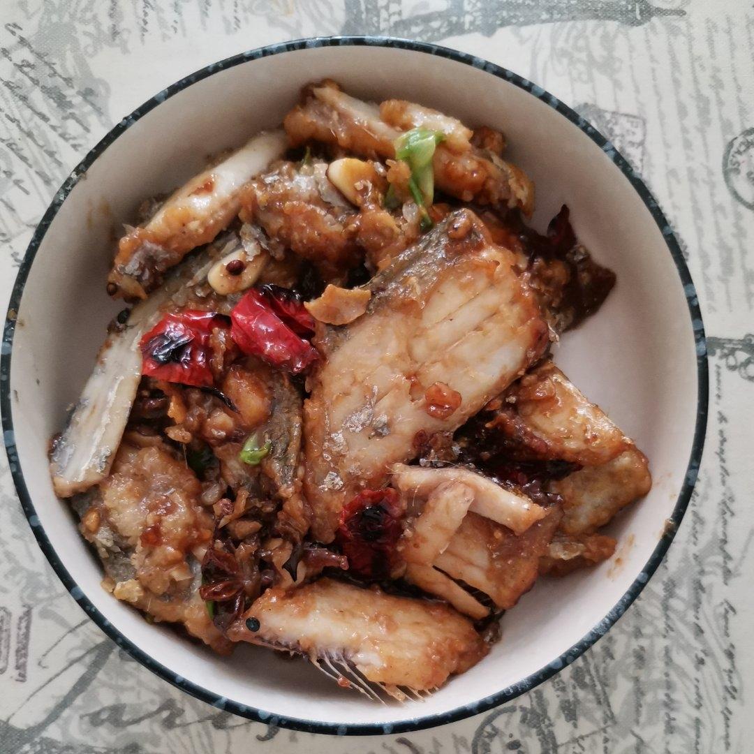 零失误的红烧带鱼，经典家常菜，吃了就忘不掉的味道