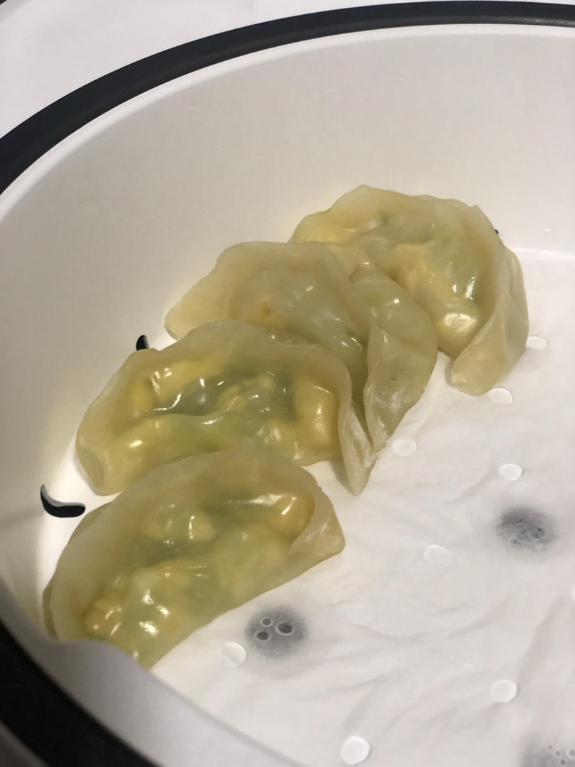 清淡的黄瓜鸡蛋水饺