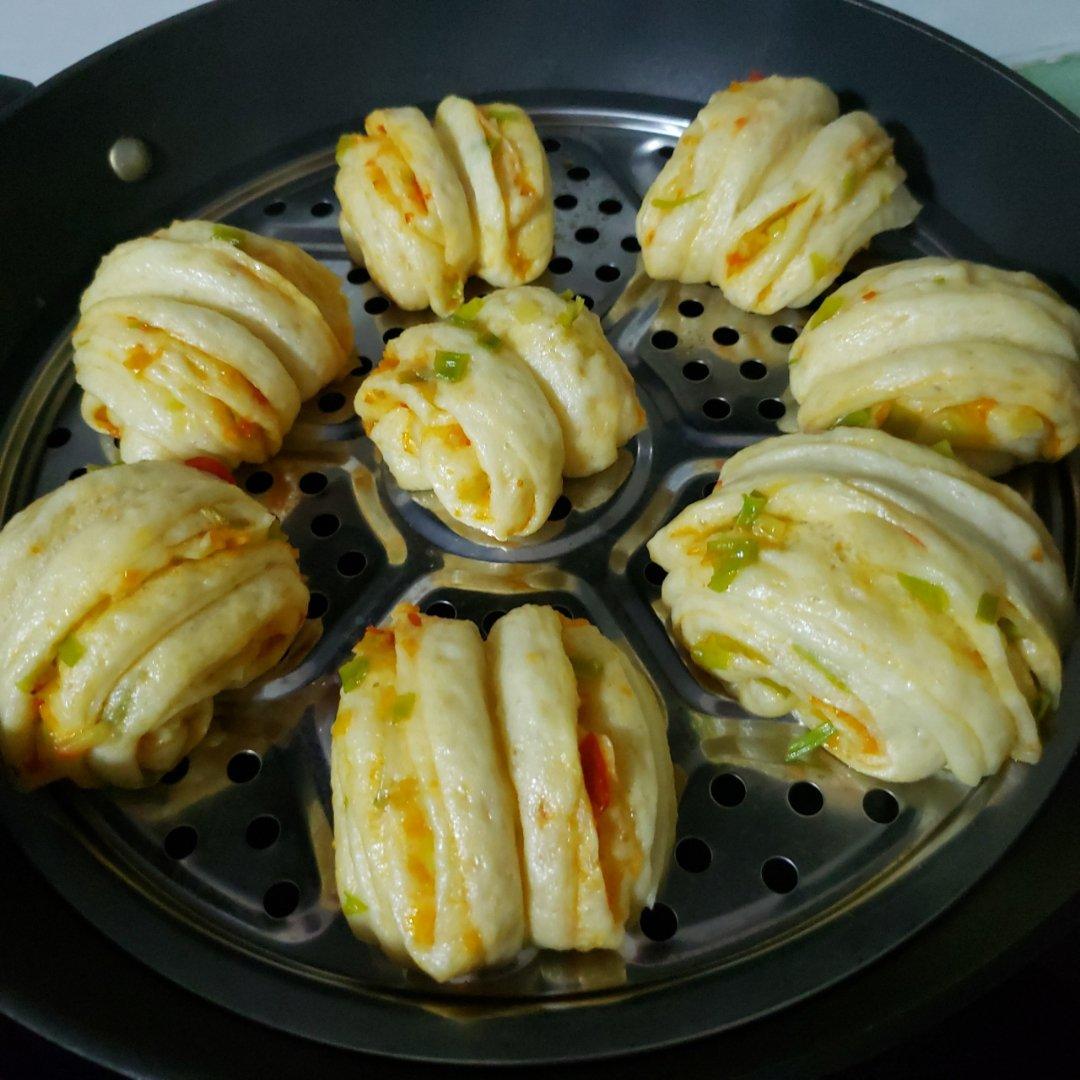 葱油辣花卷