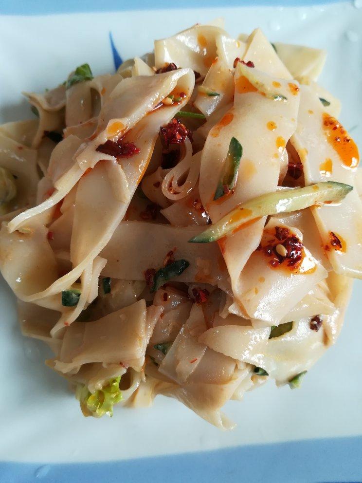 快手凉皮（附视频。不洗面筋。）