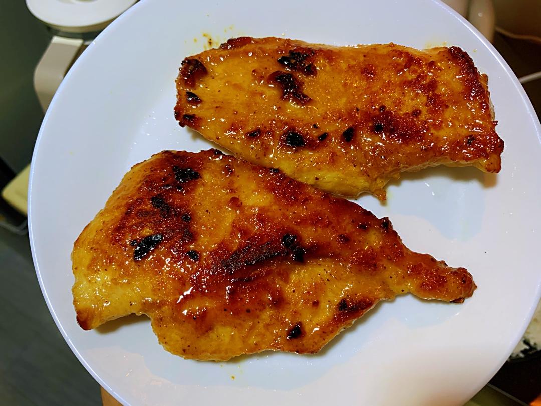 【嫩煎鸡胸肉】