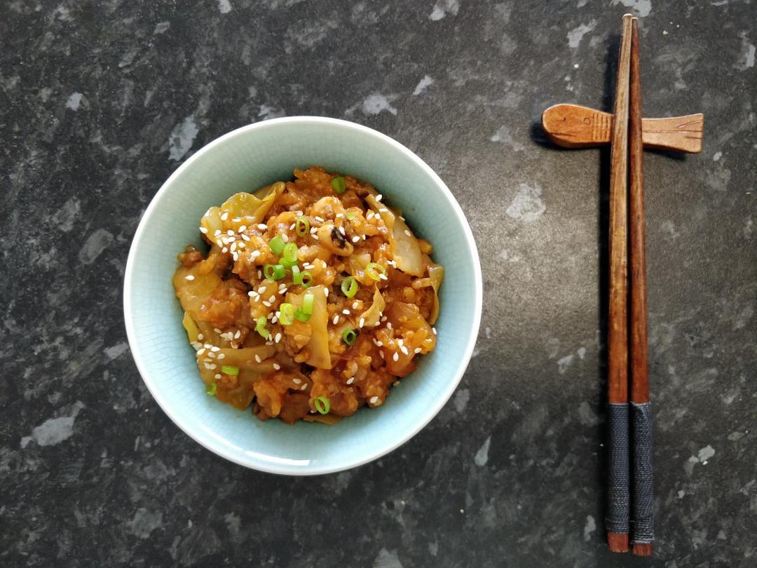 【健康三餐】番茄圆白菜肉酱闷饭