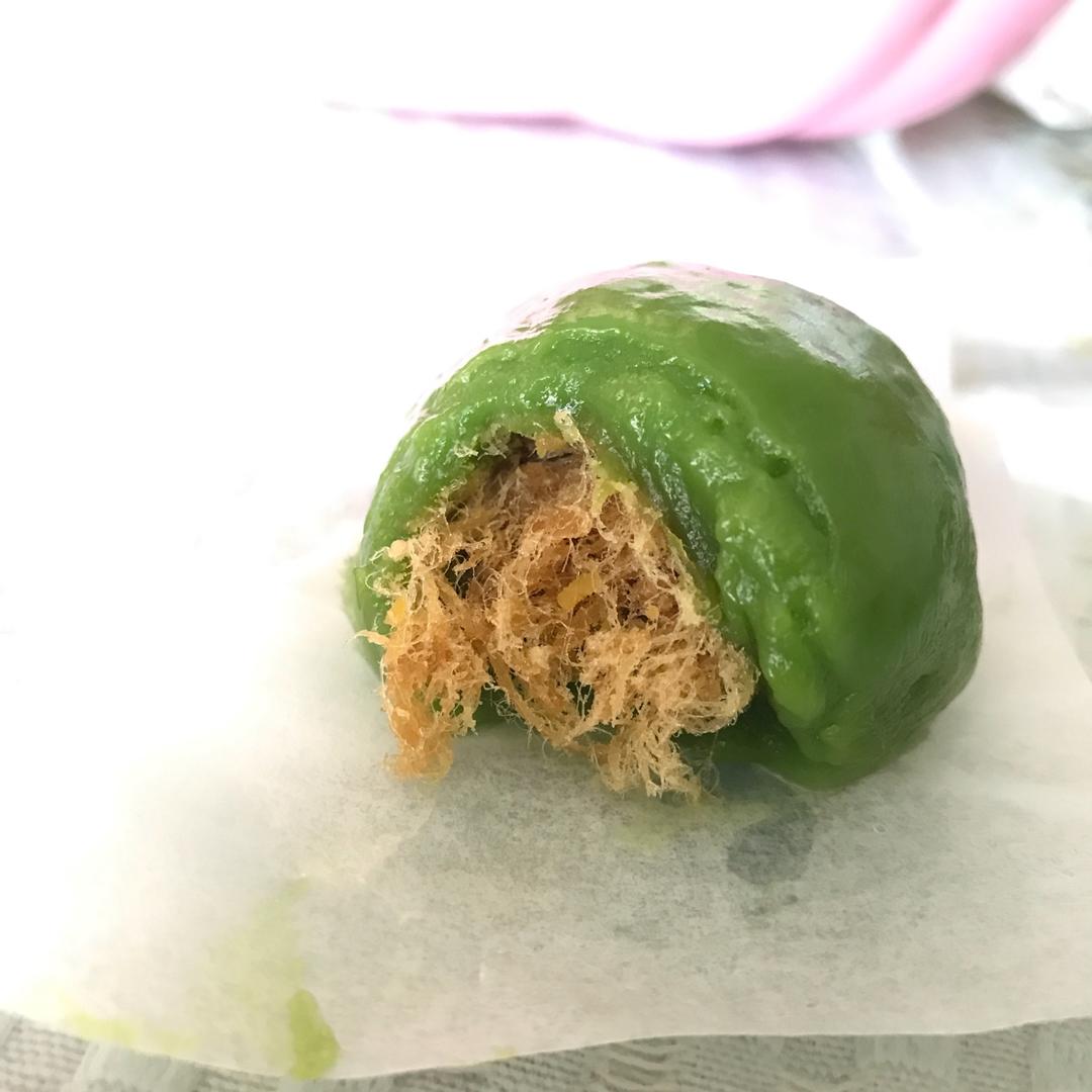 网红青团～～咸蛋黄肉松青团