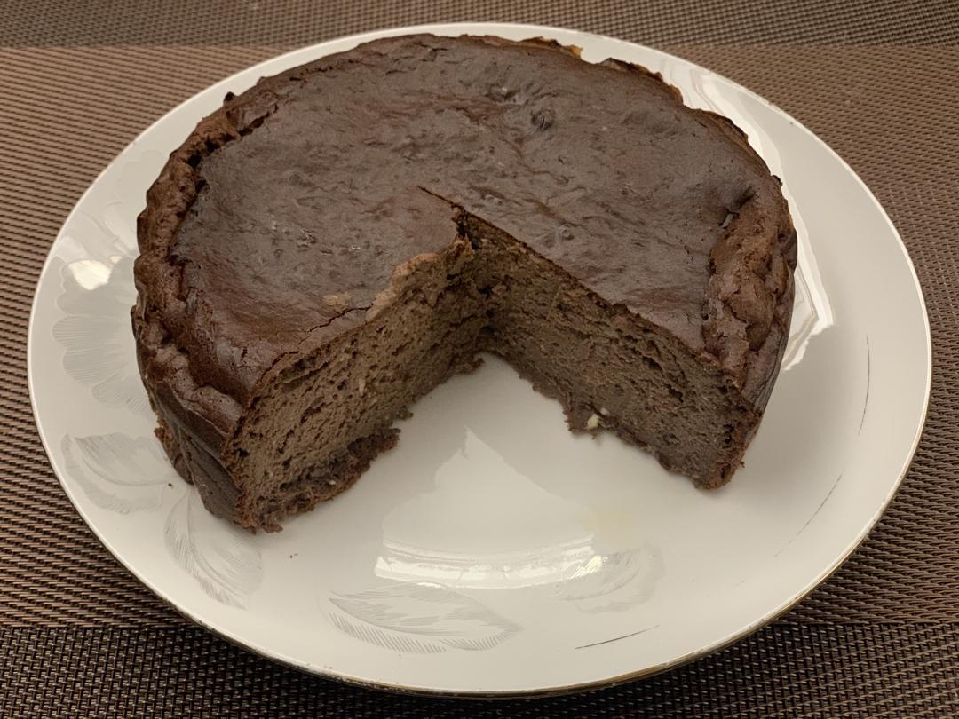 phoebez77z做的巧克力可可味巴斯克式芝士蛋糕basquecheesecake
